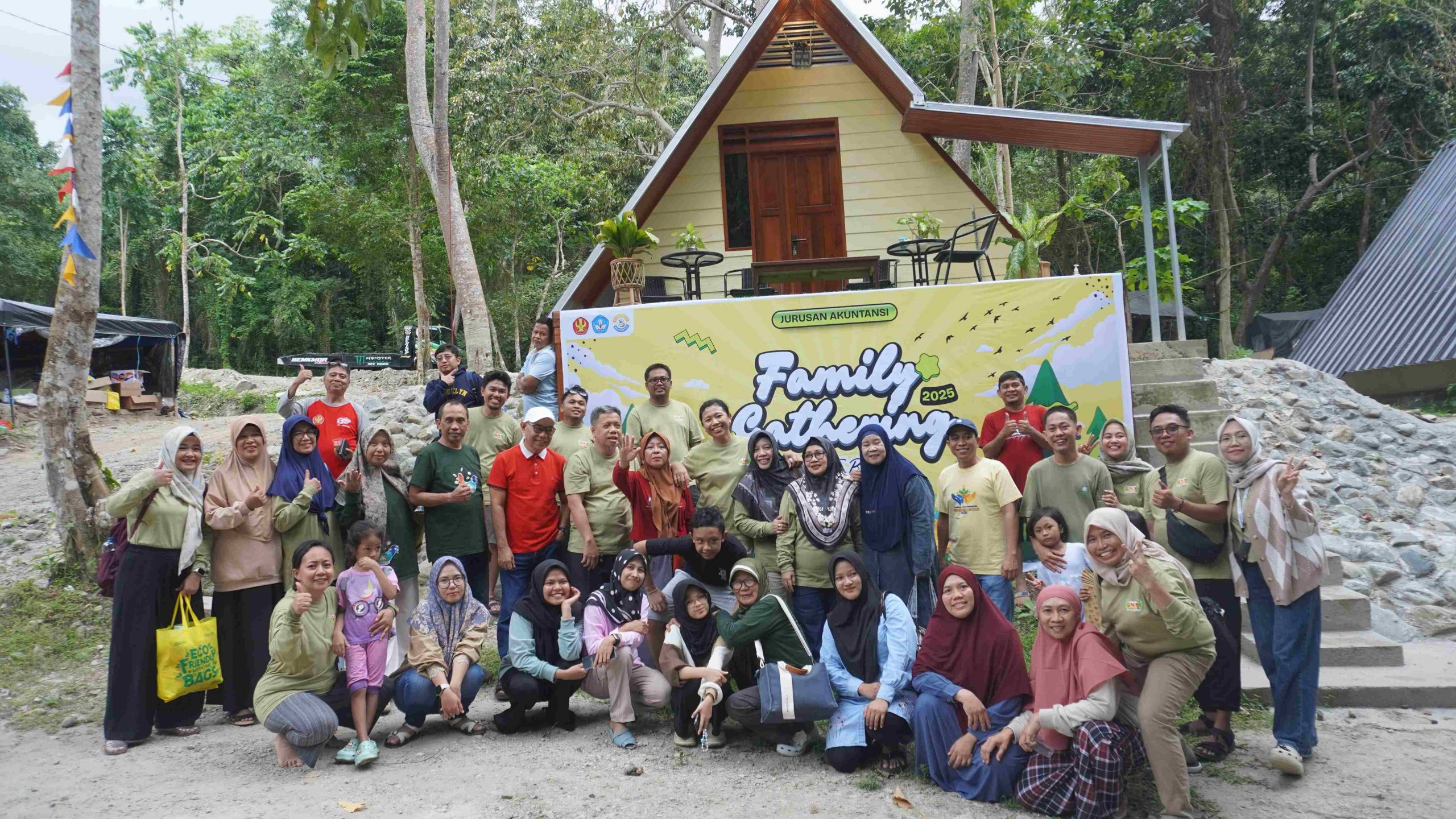 Pererat Solidaritas dan Keakraban, Jurusan Akuntansi Sukses Gelar Family Gathering