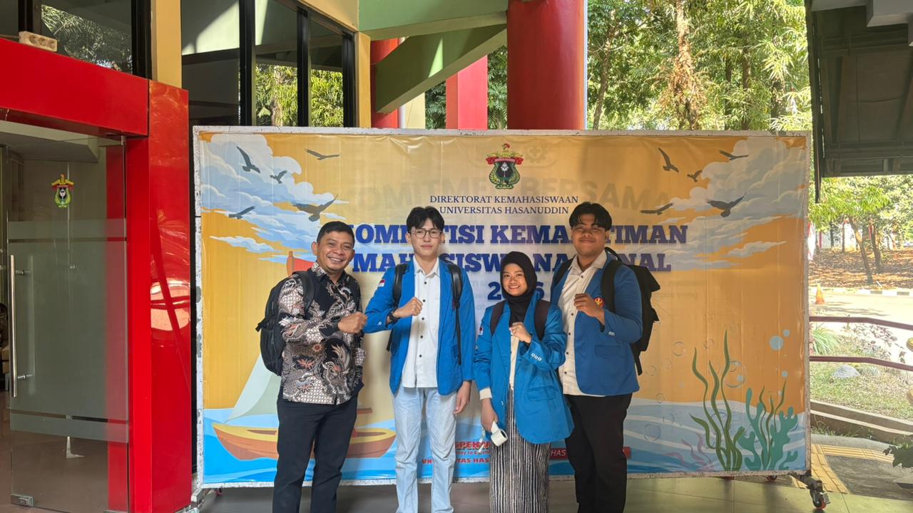 Banggakan Almamater, Kolaborasi Mahasiswa Akuntansi dan Manajemen Universitas Tadulako Sabet Juara 3 Debat Kemaritiman Nasional di UNHAS